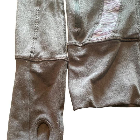 Lululemon Stride Jacket *Grey with Purple Print*  Size 2 - Picture 6 of 8